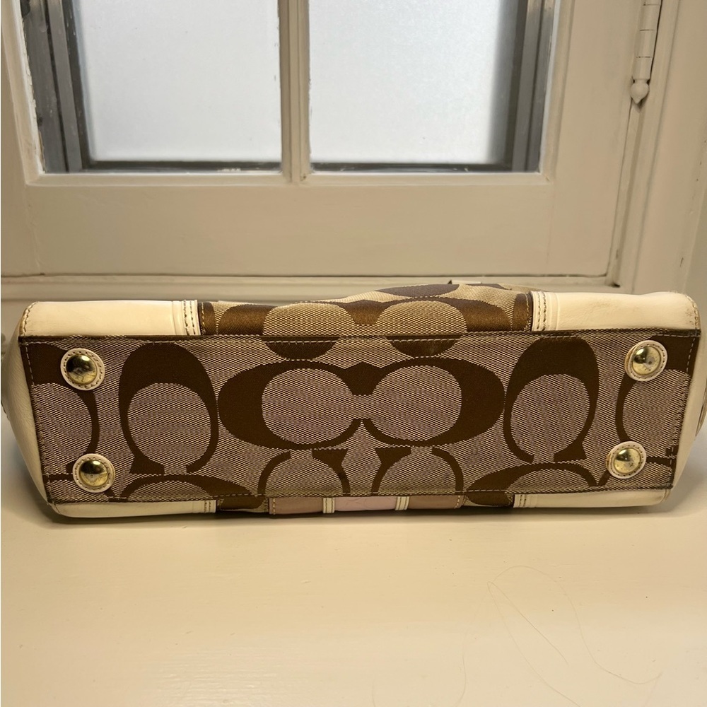 Vintage Coach Signature Shoulder Bag - Pink/Tan No J0771-11620 - Picture 9 of 16